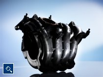 Abb. 1: Der Ansaugkrümmer für die 1,4 und 1,6-Liter Motoren von VW ist nach dem Materialwechsel von PA-GF auf PP-GF um 15 % leichter und 20 % kostengünstiger  (Foto: Borealis AG).