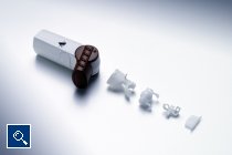 Abb. 1:  POM-Materialien eigenen sich für den Einsatz in den unterschiedlichsten Marktsegmen-ten, dazu zählen Automobilbau, Sanitärtechnik, Förder- und Transportsysteme, Sport, Freizeit, Konsumgüter und Trinkwasser (Fotos: Ticona GmbH)