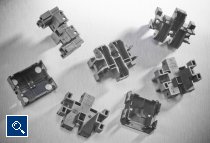Produkte wie Steckdosen-Unterteile oder Schaltergehäuseabdeckungen können bei Schneider Electric in Zukunft aus dem neuen Kunststoff Ultramid® FRee S3U40G5 Balance gefertigt werden (Foto: BASF).